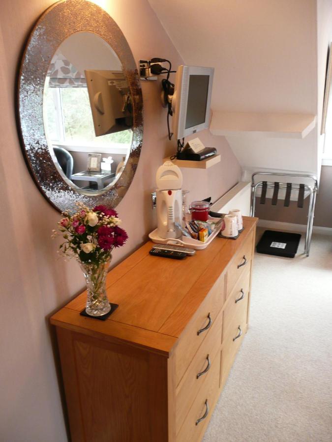 Glenville House - Adults Only - Incl Free Off-Site Health Club With Swimming Pool, Hot Tub, Sauna & Steam Room Bowness-on-Windermere Zewnętrze zdjęcie