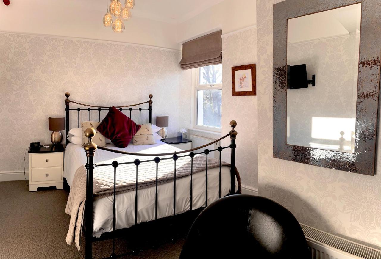Glenville House - Adults Only - Incl Free Off-Site Health Club With Swimming Pool, Hot Tub, Sauna & Steam Room Bowness-on-Windermere Zewnętrze zdjęcie